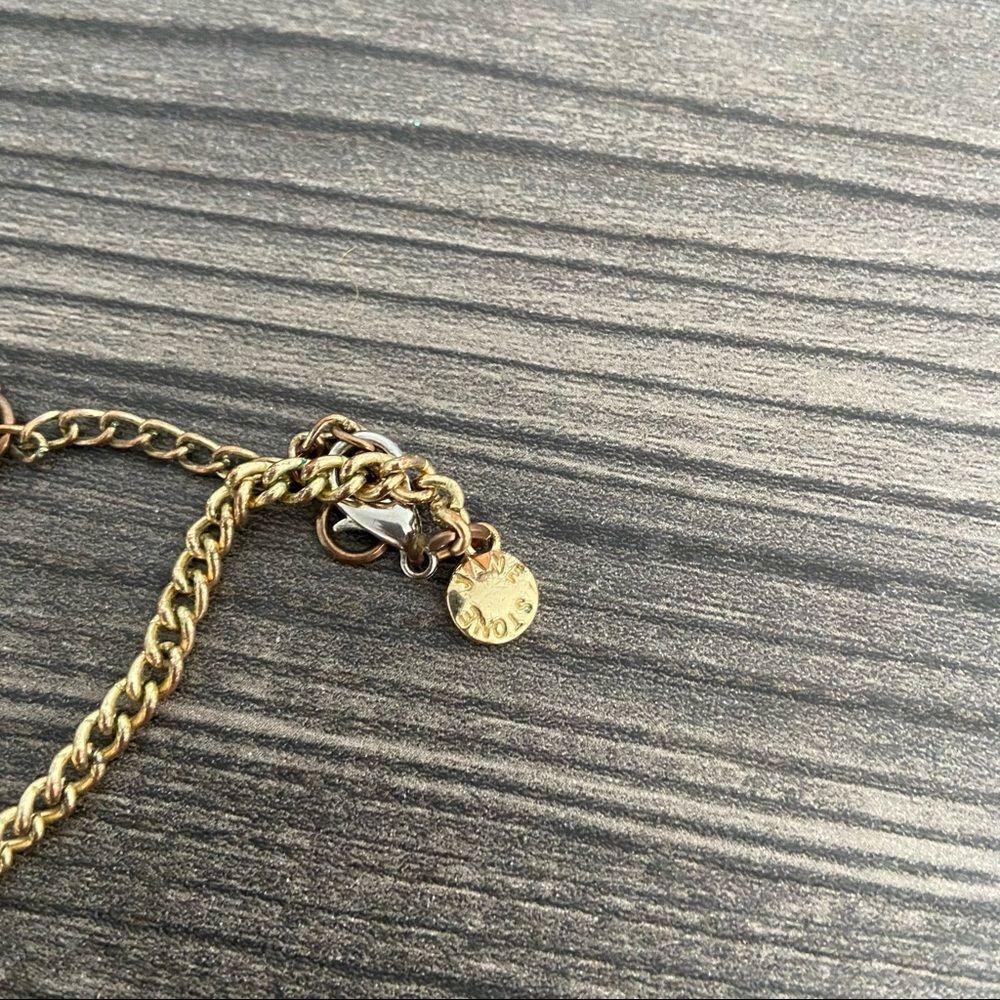 Jane Stone Textured Statement Necklace - Picture 10 of 13